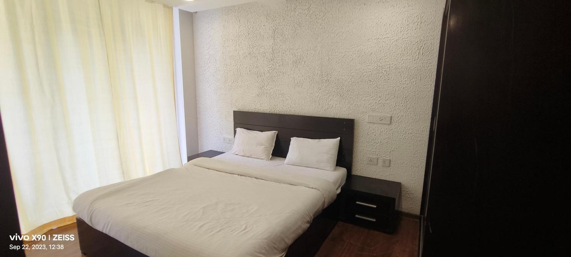 Aarju Luxurious Stay 卡兰古特 外观 照片