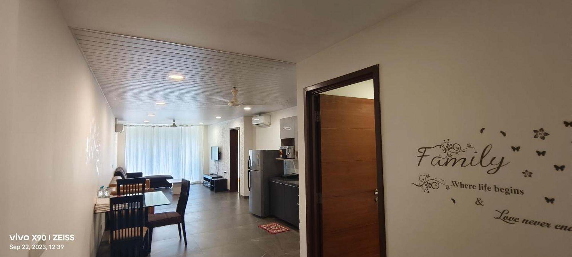 Aarju Luxurious Stay 卡兰古特 外观 照片